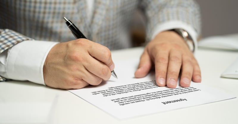 Les erreurs à éviter lors de la rédaction de vos statuts juridiques